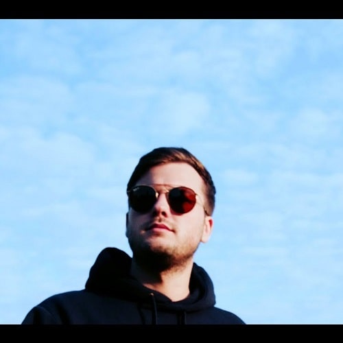 Studio Sounds & Samples By Thomas Newson
